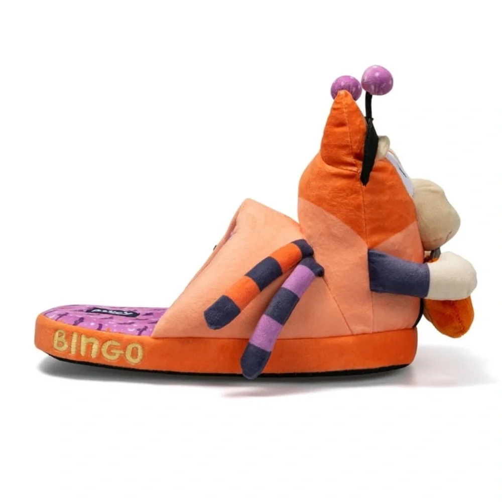 3D Slippers of Bluey & Bingo IM OBSESSED W/THESE. They r PLUSH & Slip Proof  NWT